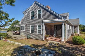Exterior - Beautiful Water Views Dogs Welcome! (Truro)