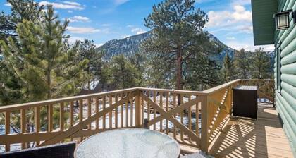 RMNP,Longs Peak Views,Fireplace,Grill,Deck,Mtn Neighborhood Above Estes Park