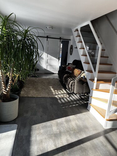 Blue Moon: Avail. only Feb. 2 to March 17: SPA, Fireplace, 5 km from ski slopes