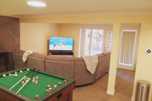 Spielezimmer