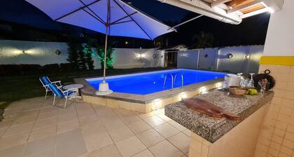 Beautiful Houses 5/4 Vilas do AtlĂąntico Beach !!!