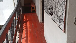 Dormitorio Compartido Mixto 8 Camas | Living area - Peru in hostel (Cusco)