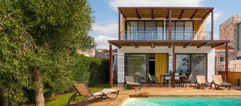 Villa Kalma Dio, charming villa, private pool, near Moudania