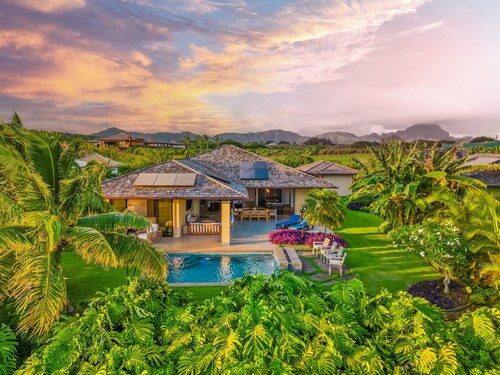 Maluhia Makai: Tropical Villa