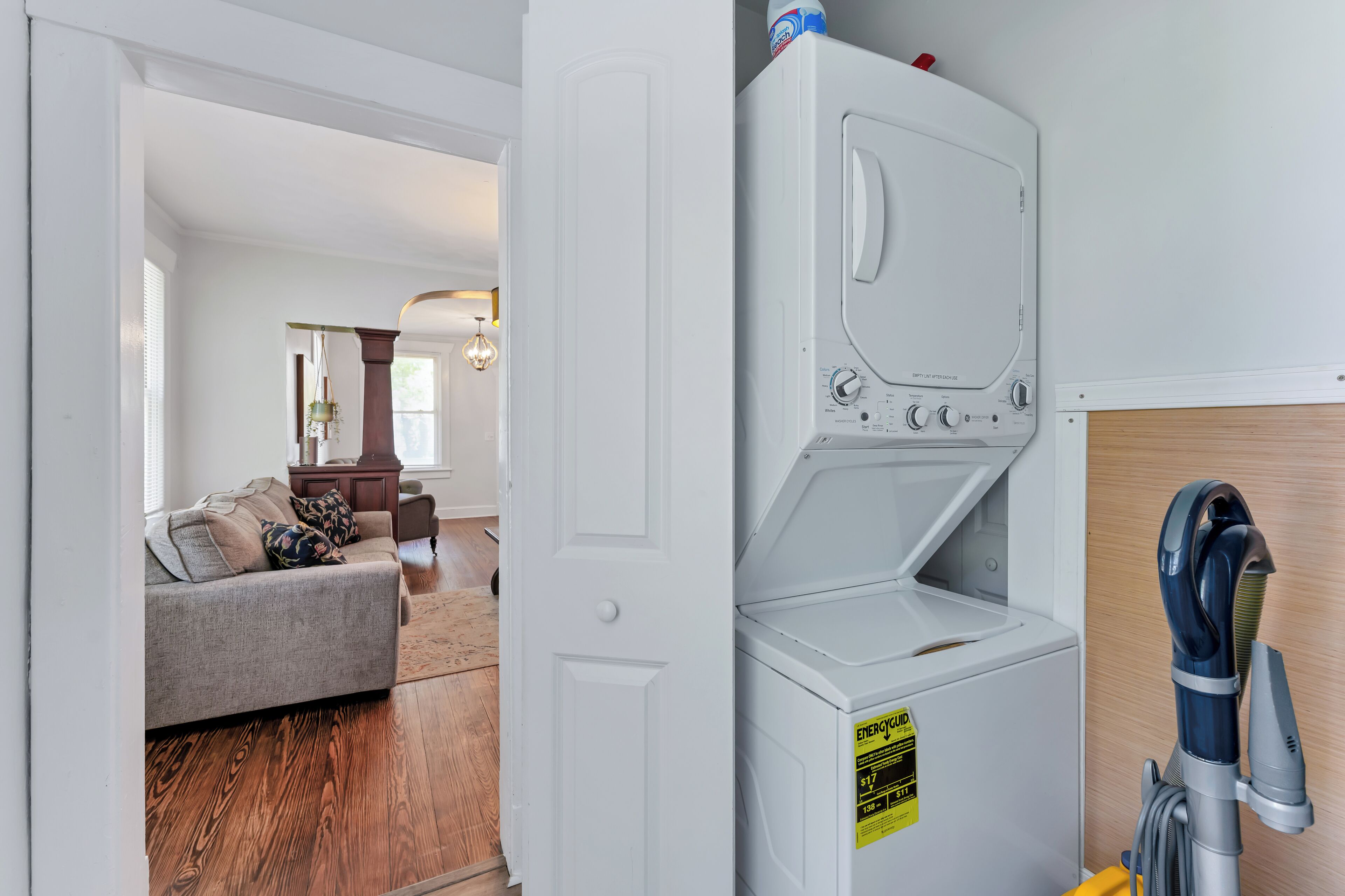 Family - Friendly Norfolk Stay - Fenced Yard & Patio - Norfolk, VA