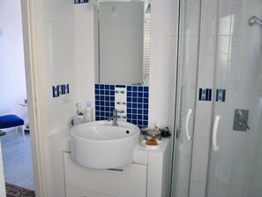 Hair dryer, towels - Arborea by Interhome (Sperlonga)