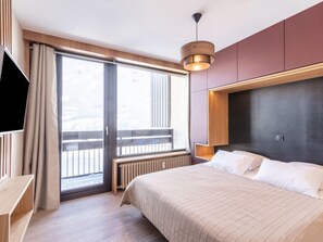 3 camere, ferro/asse da stiro, Wi-Fi