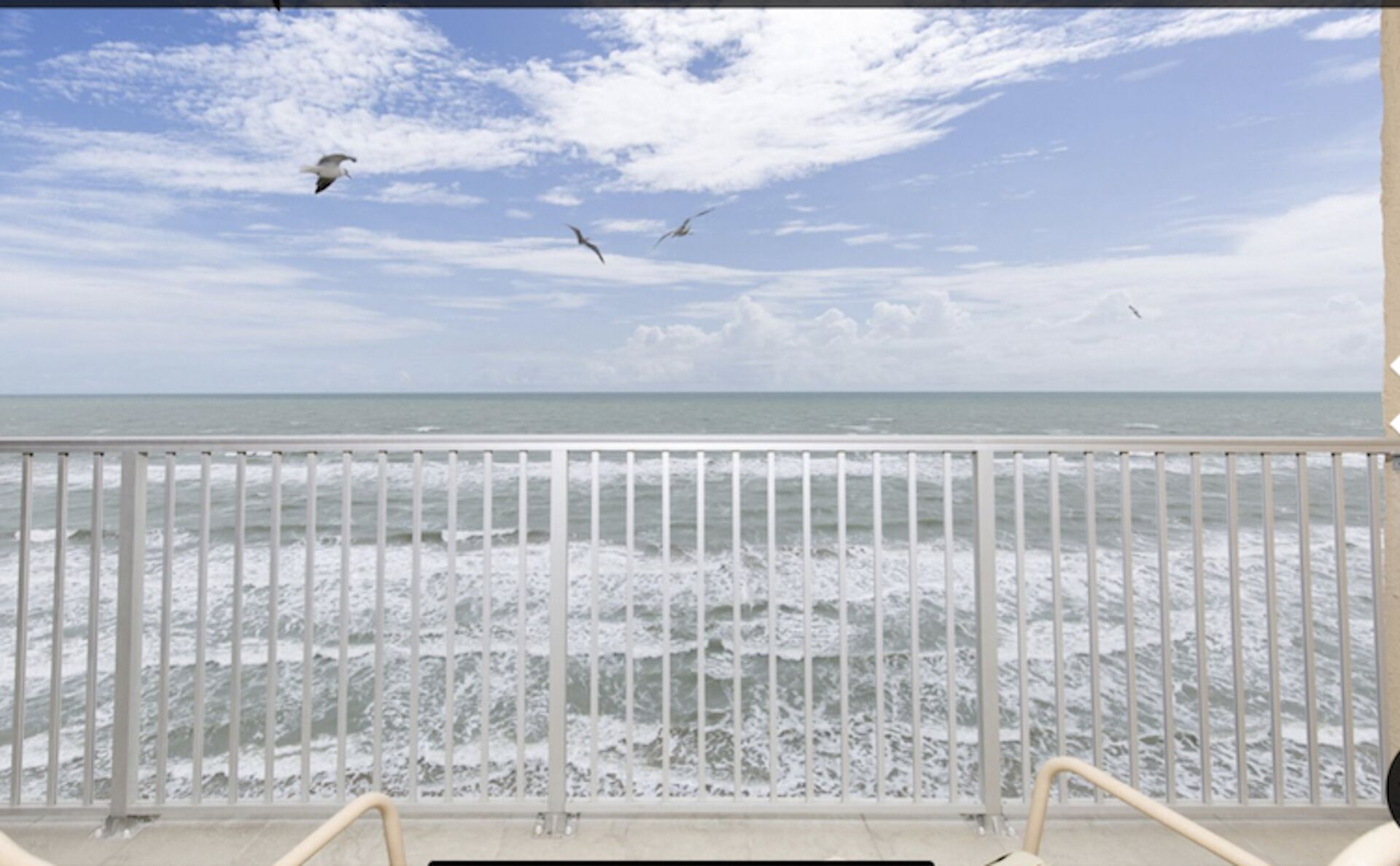 Oceanfront two bedroom 🌴 sunsets to sunrises viewed from here at the Inverness