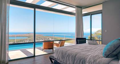 Vacation Vibes, Ocean Views, Pool, Spacious Villa