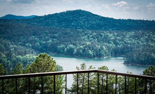 Pool Table-Hot springs Village Cozy Twnhse+Walk 2 lake