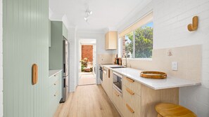 Microwave, oven, dishwasher, cookware/dishes/utensils