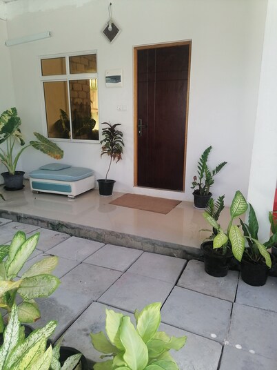 The Rose Garden House, your stay in Hithadhoo, Addu City