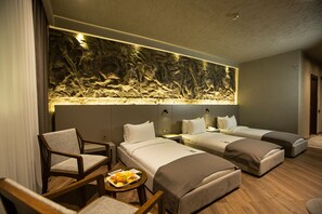 Phòng 3 Superior | 1 phòng ngủ, bộ đồ giường kháng dị ứng, nệm Select Comfort, minibar