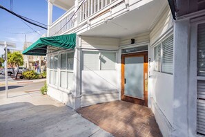Exterior detail - Commodore's Compound - One block from Duval St (Key West)