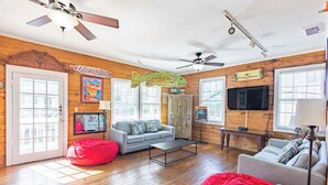Uklassifisert bilde, 2 av 33, knapp