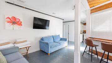 TV, offices