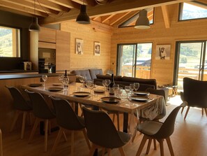 Dining - New chalet in the center of town | 200m from the slopes (Les Deux Alpes)