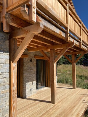 Exterior - New chalet in the center of town | 200m from the slopes (Les Deux Alpes)