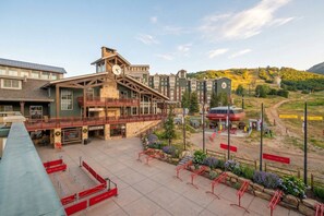 Exterior - Ski-In/Out 3 BDR Condo w/ Stunning Mountain Views! (Park City)