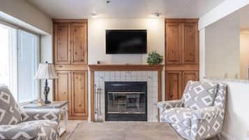 Flat-screen TV, fireplace, offices