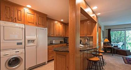 Ski-in/out 2 BDR Condo in the Heart of the Action!