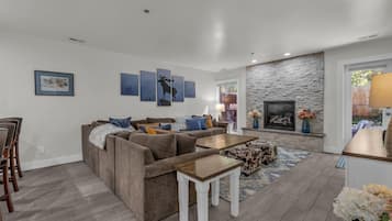 TV, fireplace, offices