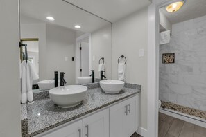 Bathtub, hair dryer