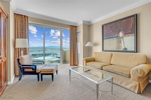 42 吋平面電視連有線電視頻道、電視