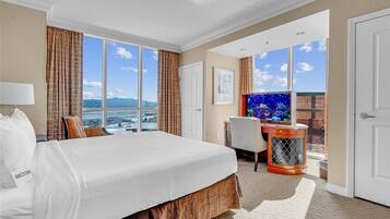 1 bedroom, in-room safe, individually decorated, individually furnished