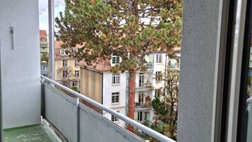 Căn hộ, nhiều giường | Ban công