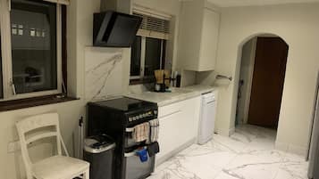 Microwave, oven