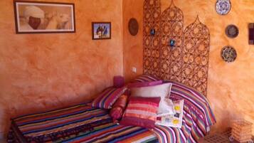 1 bedroom, travel crib, free WiFi, bed sheets