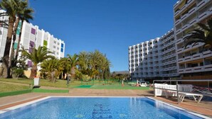 Outdoor pool - Penthouse in Playa del Ingles With Lovely View (San Bartolomé de Tirajana)