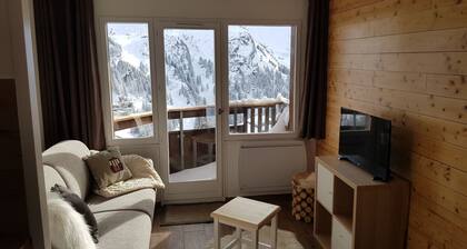 Studio 4 personnes quartier falaise vue magnifique