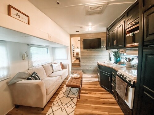 RV There Yet? Lake view at PK. 