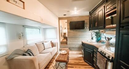 RV There Yet? Lake view at PK.