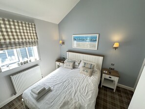 2 camere, ferro/asse da stiro, Wi-Fi gratuito, lenzuola