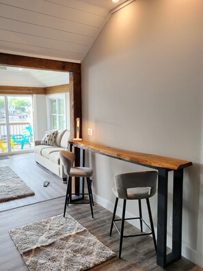 Smart-tv en een open haard