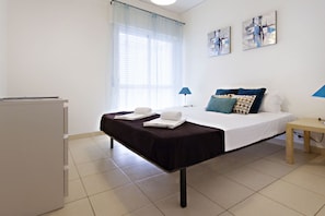 1 bedroom, iron/ironing board, free WiFi