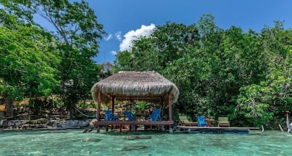 LAKEFRONT AMAZING VILLA! away from the hustle & Bustle ~Dock Palapa Kayaks SUP~B