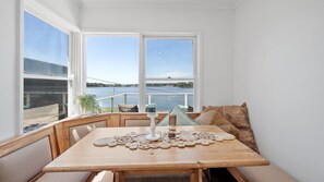 Dining - Burrill Lake Cottage (Burrill Lake)