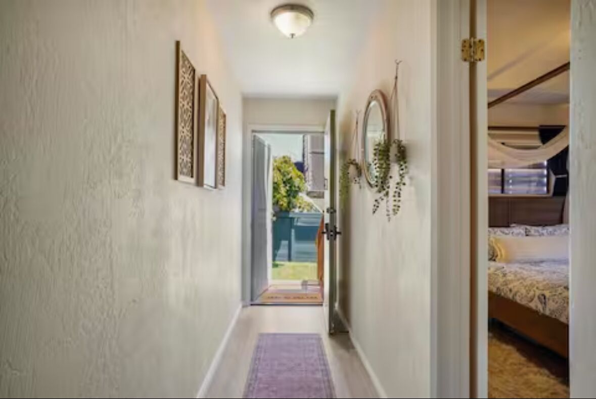 2 Schlafzimmer, Schreibtisch, Bügeleisen/Bügelbrett, kostenloses WLAN