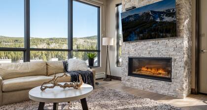 Modern Luxury Condo 3bed/2bath Ski In/Ski Out - Great for Families