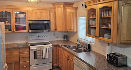 Charming Home on 1.3 acres with RV parking
