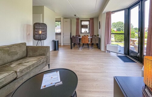 Stunning home in Ewijk with kitchen
