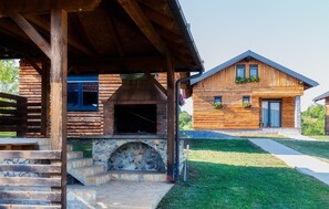 Terrace/patio - Gorgeous home in Slunj with WiFi (Slunj)