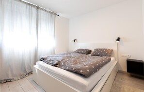 1 chambre, Wi-Fi gratuit, draps fournis