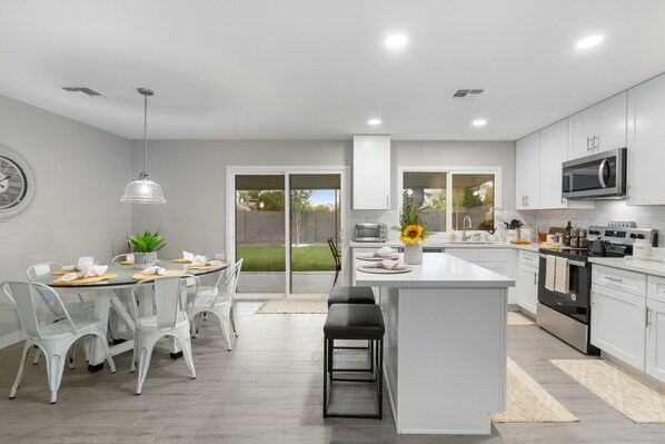 Fridge, microwave, oven, dishwasher