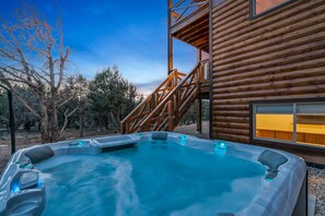 Bain à remous extérieur