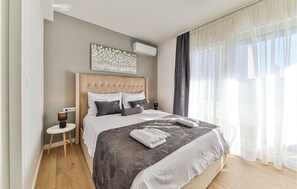 4 Schlafzimmer, kostenloses WLAN, Bettwäsche